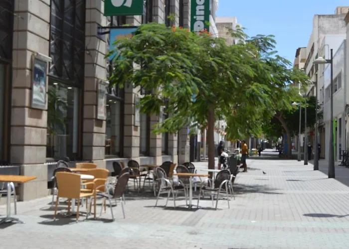 Bright, Modern In The Heart Of *