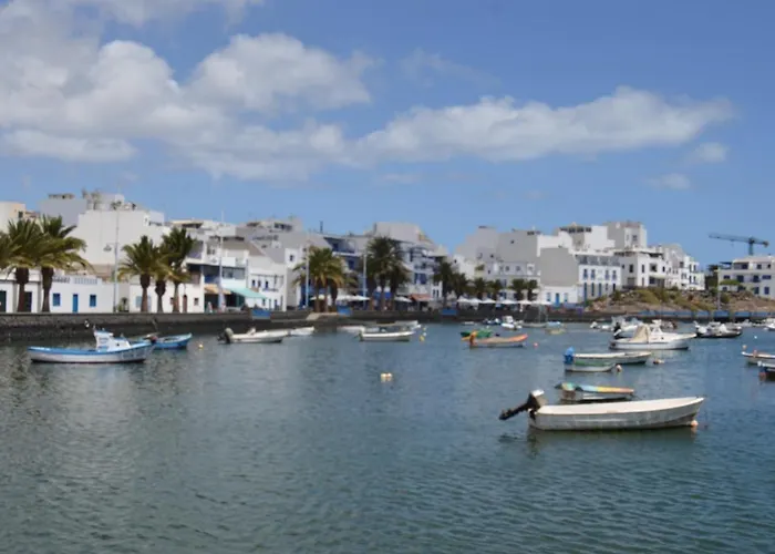 Bright, Modern In The Heart Of アパート *