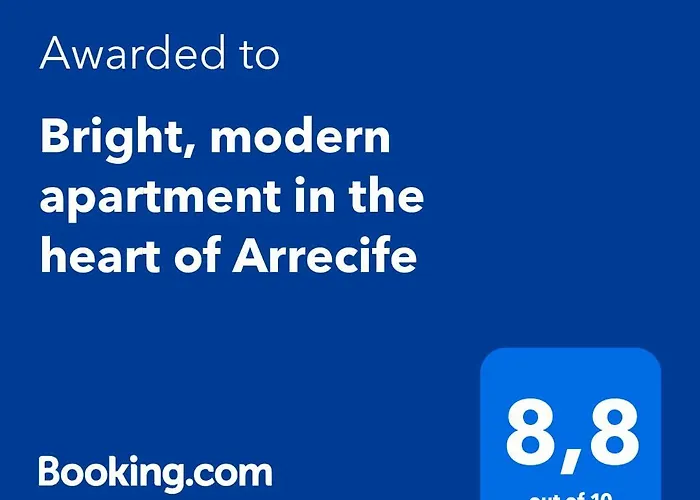 Bright, Modern In The Heart Of アレシフェ