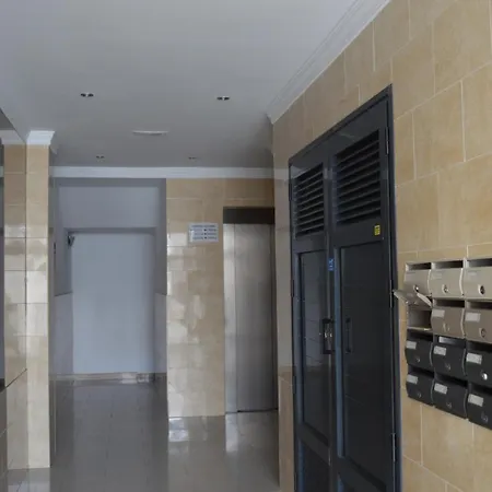 Bright, Modern In The Heart Of *