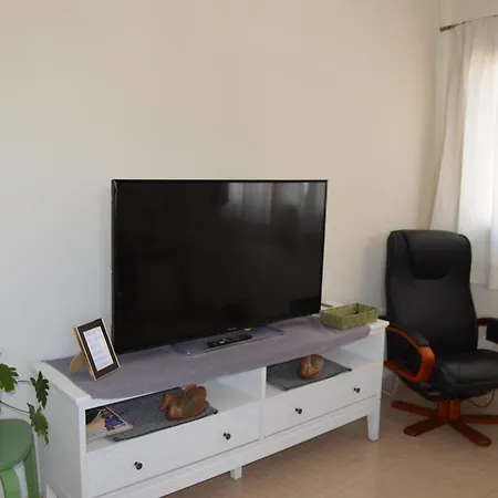 Bright, Modern In The Heart Of شقة أرّاثيفي