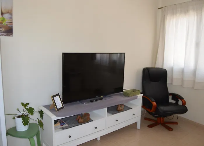 Bright, Modern In The Heart Of شقة أرّاثيفي